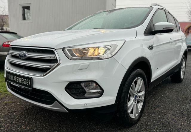 Ford Kuga Cool & Connect