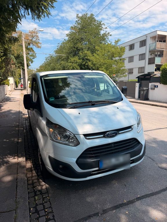 Image of Ford Transit Custom