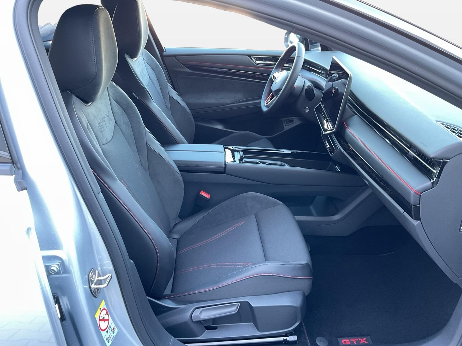 Volkswagen ID.7 Tourer GTX 250 kW 4Motion LED AHK