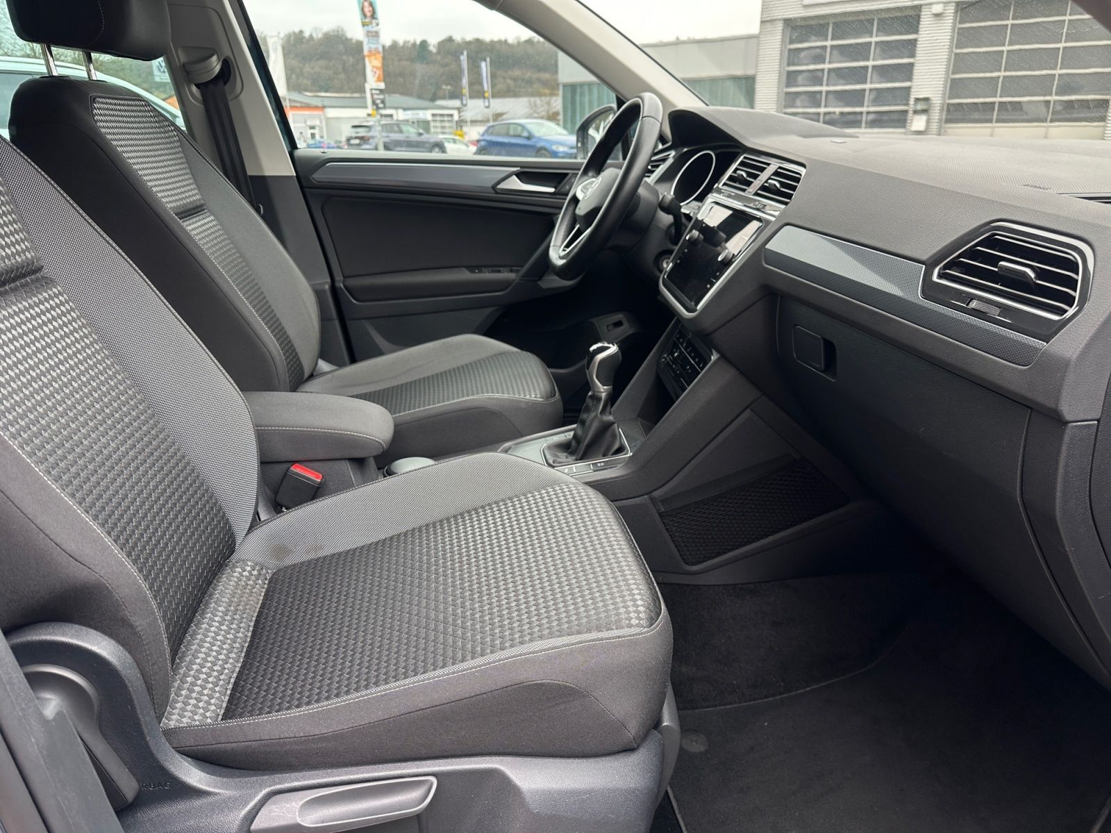 Volkswagen Tiguan - Bild 13