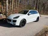 Porsche Cayenne S Diesel V8 SportDesign 3 ... - Porsche: 3.8