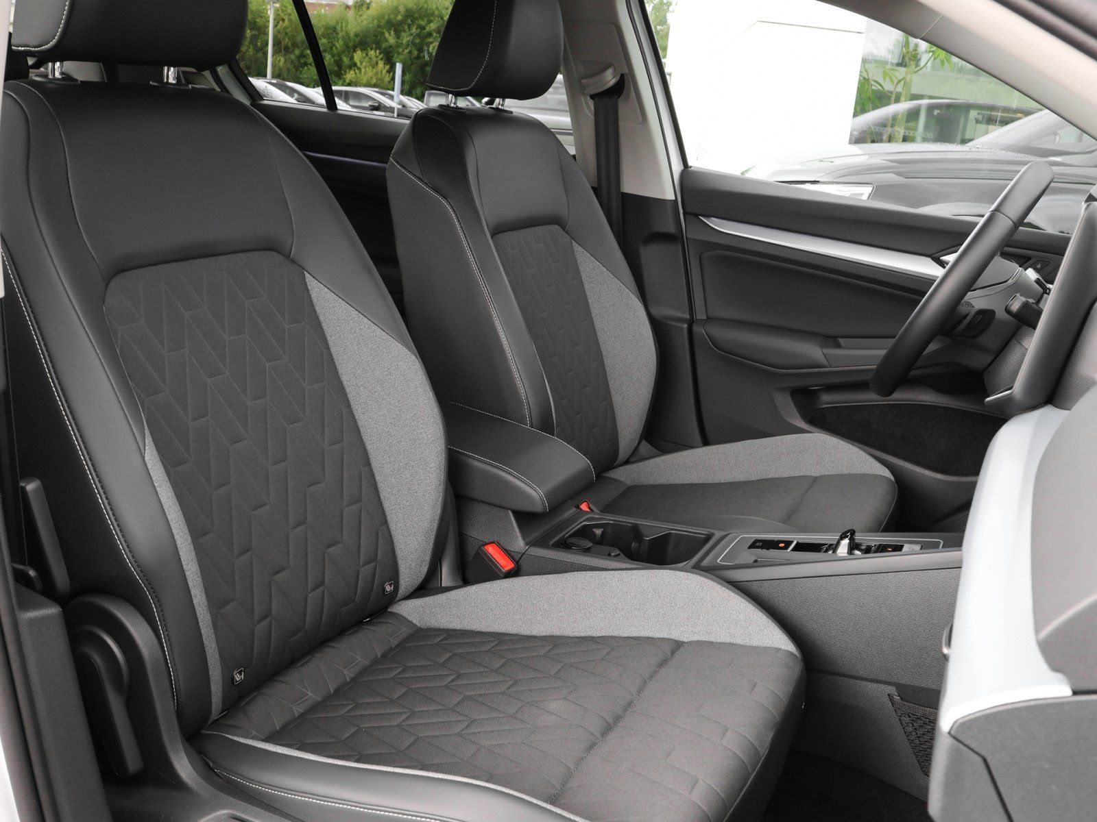 Volkswagen Golf - Bild 4