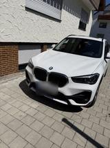 BMW X1 20i Xdrive - BMW 1er Reihe SUV