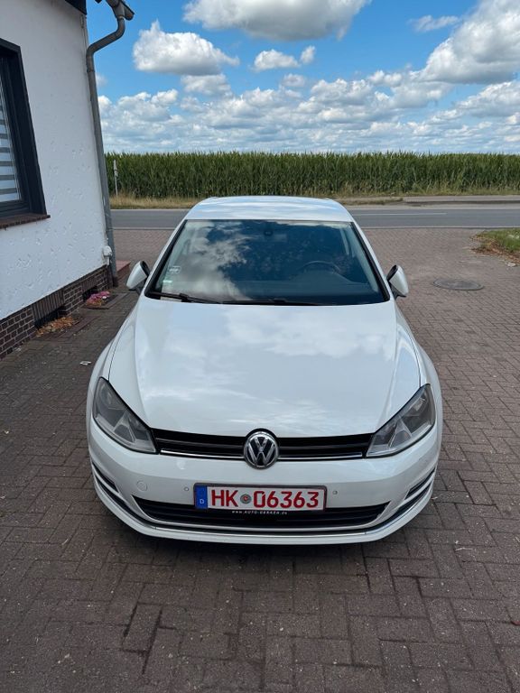 Image of Volkswagen Golf