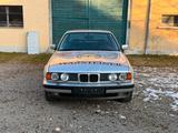 BMW 525iX E34 - BMW 525: E34 525i