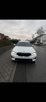 BMW 320i Limousine Automatik - BMW 320 Gebrauchtwagen in Kassel