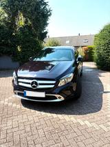 Mercedes-Benz Top Gepflegt! PANORAMADACH, wenig Kilometer, TÜV - : Violett