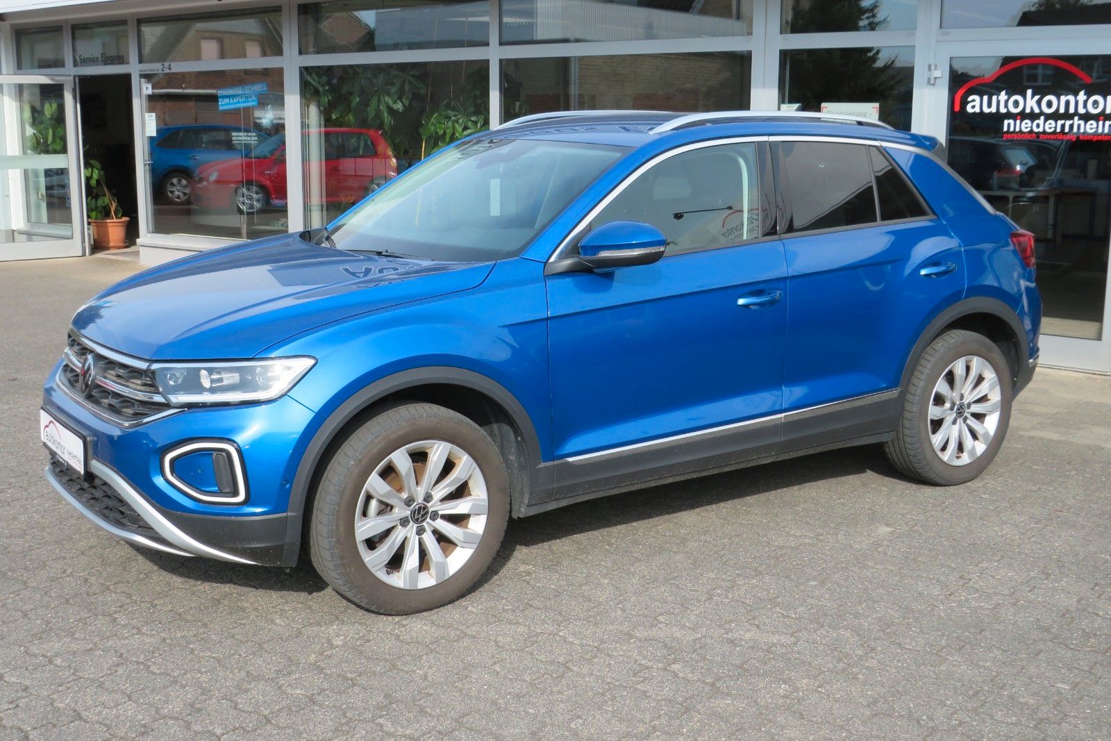 Fahrzeugabbildung Volkswagen T-Roc Style KAMERA ACC NAVI APP SITZH DIGI-COPI