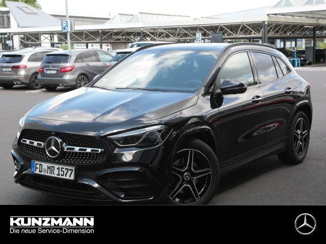 Mercedes-Benz GLA 200 AMG Night MBUX Navi-Prem. Distronic+ AHK