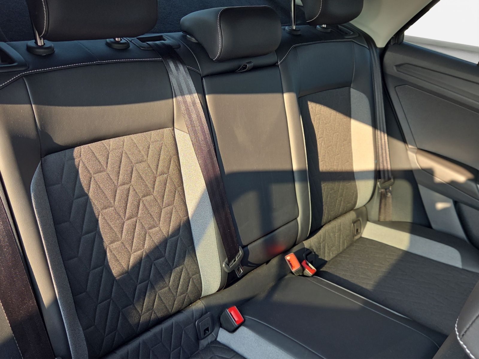 Volkswagen T-Roc - Bild 19
