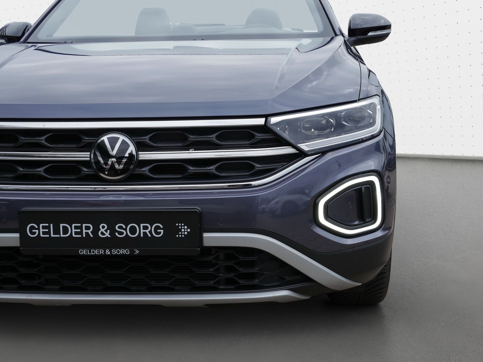 Volkswagen T-Roc - Bild 12