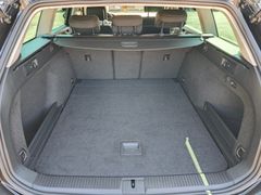 VW Passat Variant Business 150PS DSG #ACC #AHK #LED