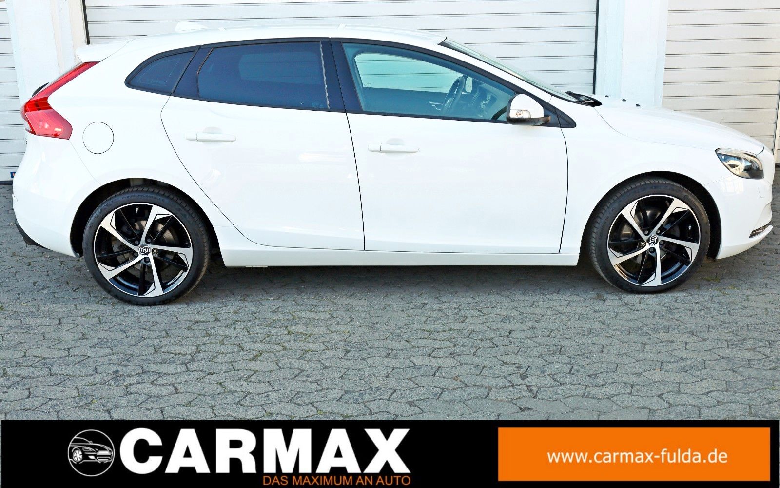 Fahrzeugabbildung Volvo V40 You! Bi-Xenon,SH,PDC,8 fach Aluräder