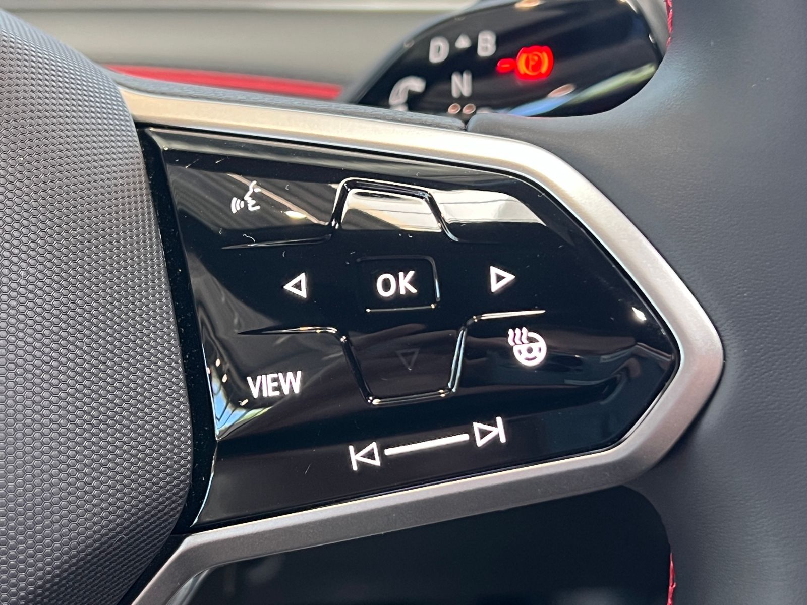 Fahrzeugabbildung Volkswagen ID.7 GTX 4MOTION 86 kWh *AHK,Navi,IQ.Drive*