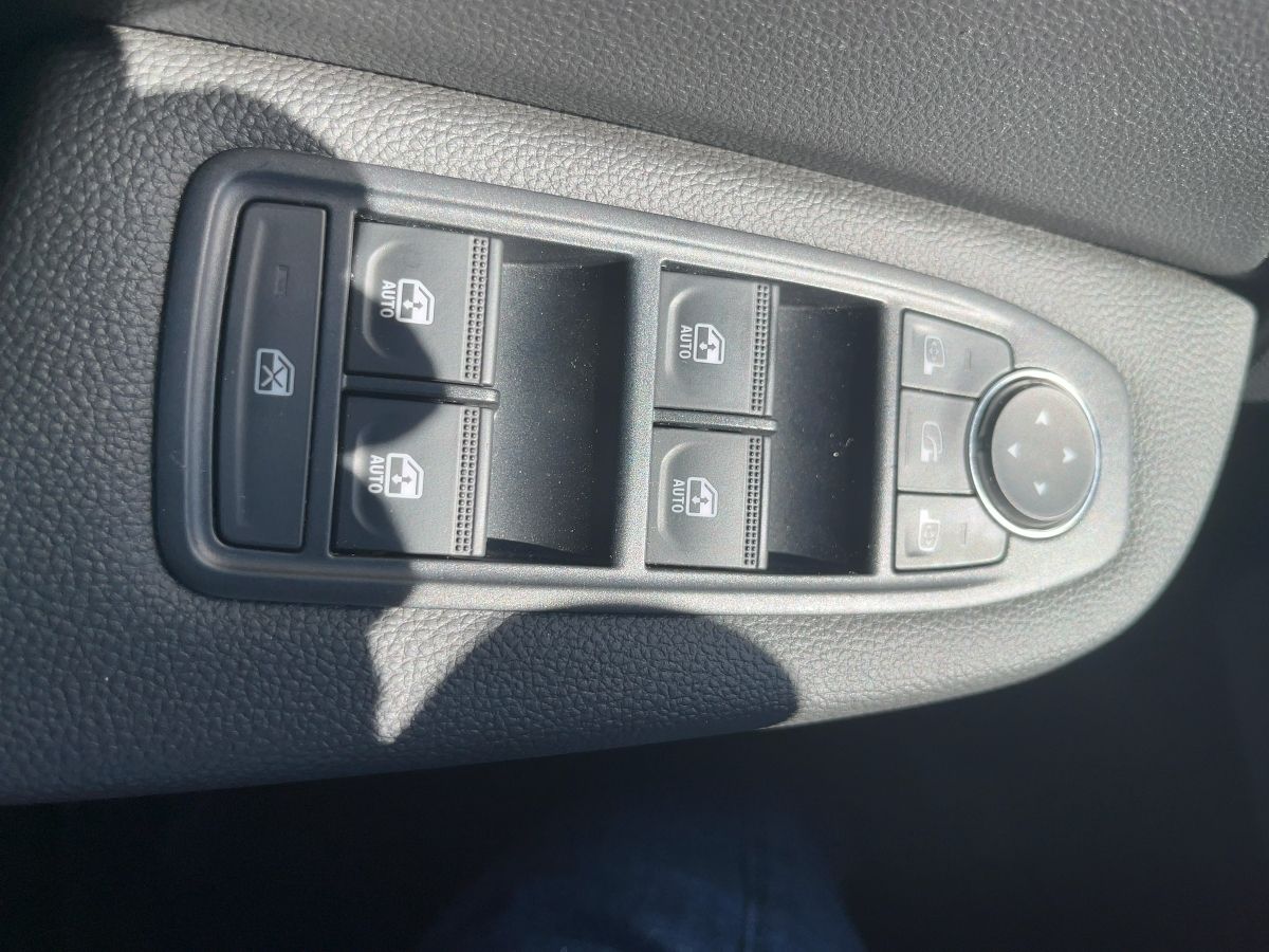 Fahrzeugabbildung Renault Clio EVOLUTION TCe 90 Autom. Klima EPH 7"Touch