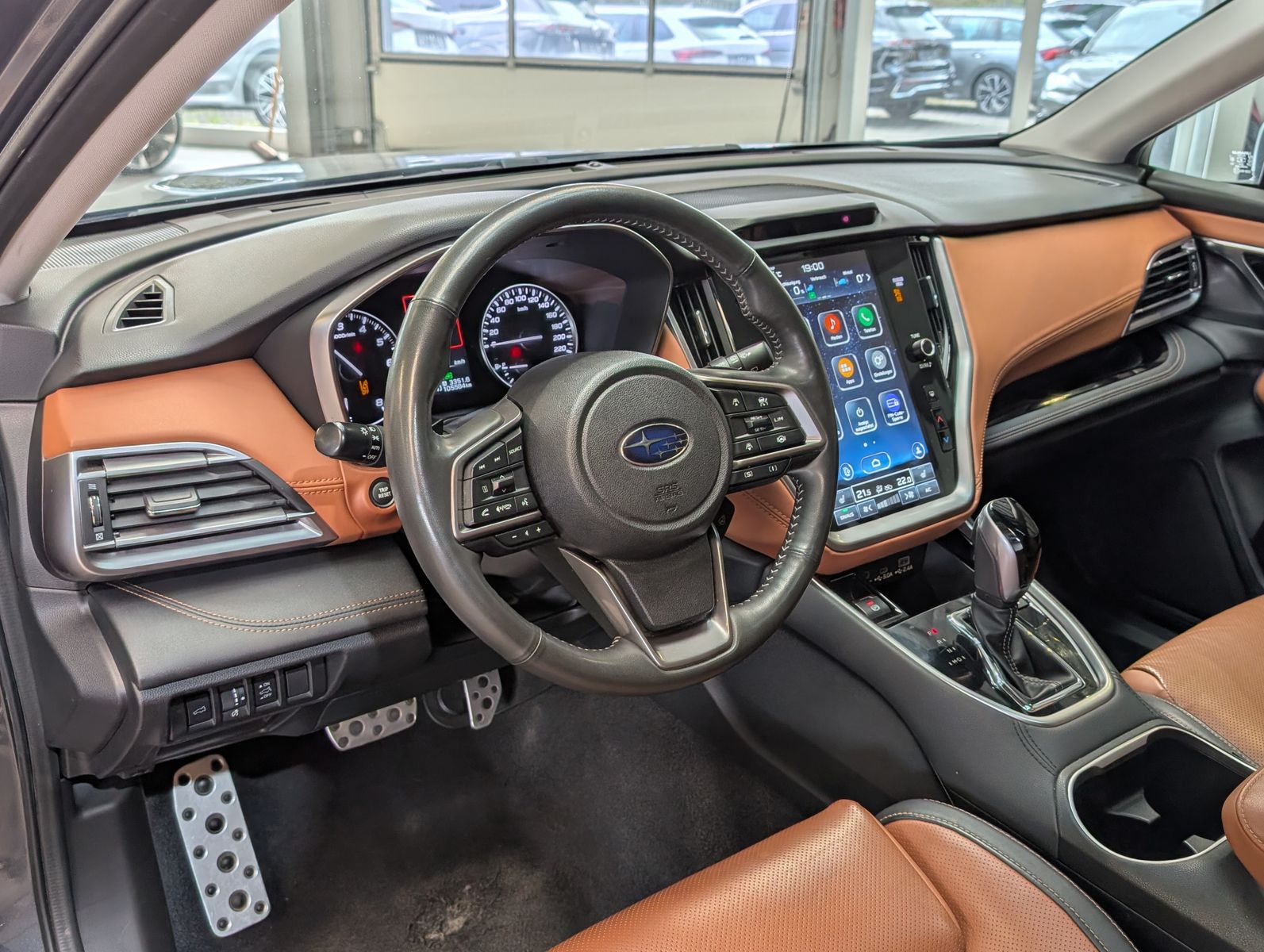 Fahrzeugabbildung Subaru Outback 2.5i Platinum EyeSight AWD LED CAM LEDER
