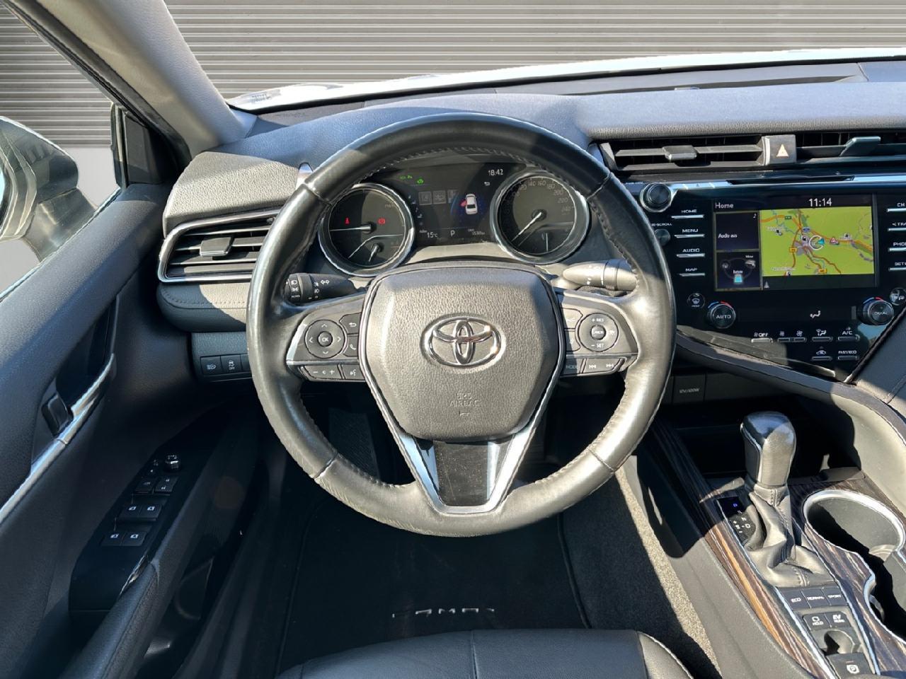 Toyota Camry 2.5 Hybrid Executive, AHK