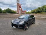 Porsche Cayenne Turbo - Porsche Cayenne aus 2010: Turbo