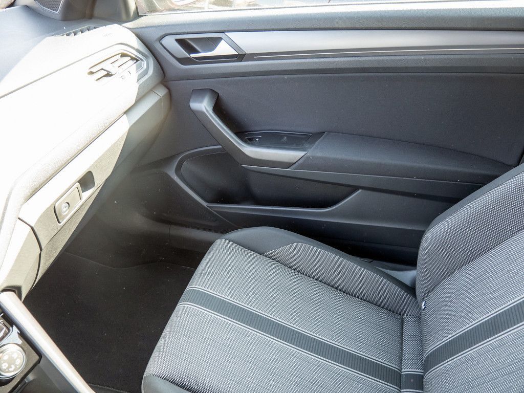 Volkswagen T-Roc - Bild 12