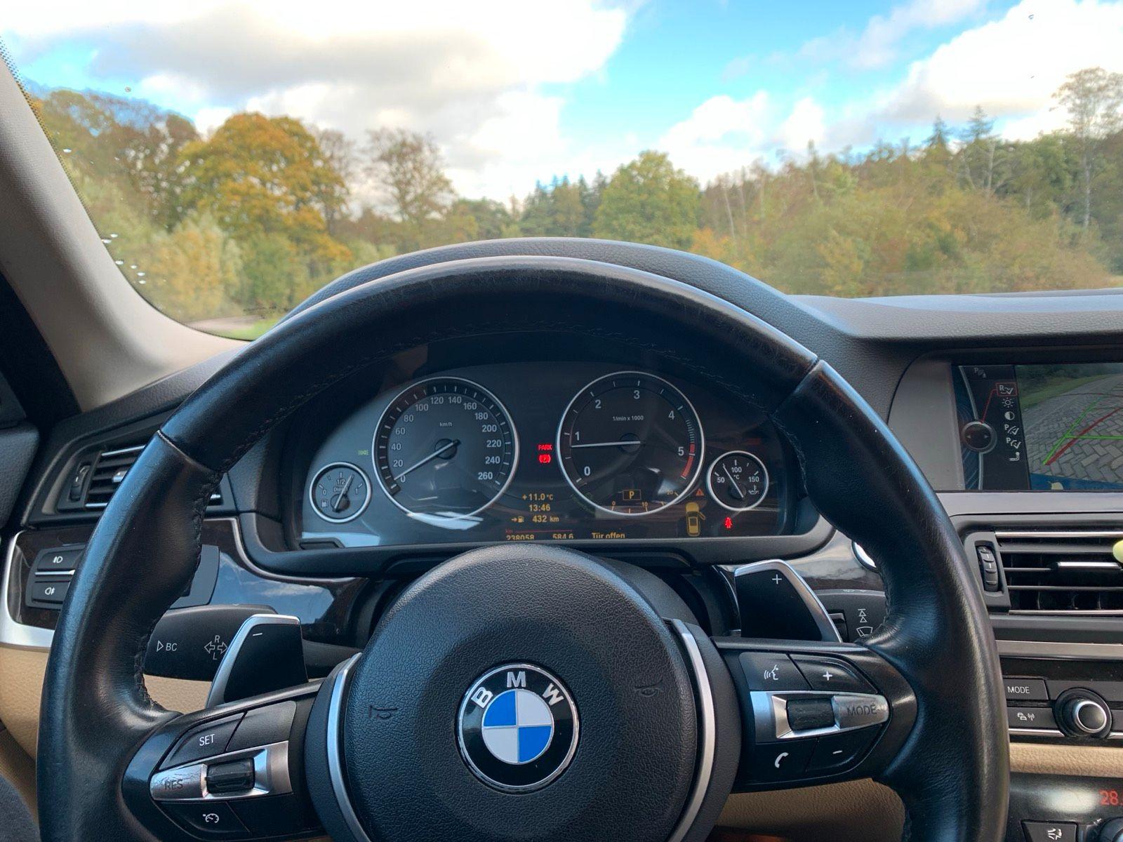 BMW 530 2010 — photo 8