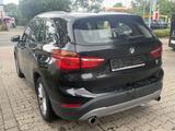 BMW X1 xDrive 20 d Advantage PDC / HUD / LED / DAB - BMW X1 mit Diesel-Antrieb: Standheizung