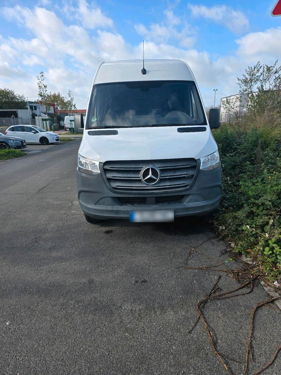 Mercedes-Benz Sprinter
