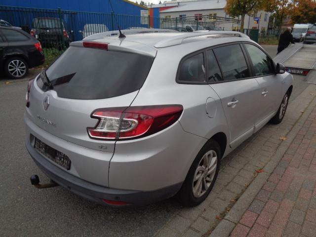 Renault Megane 2015 — салон