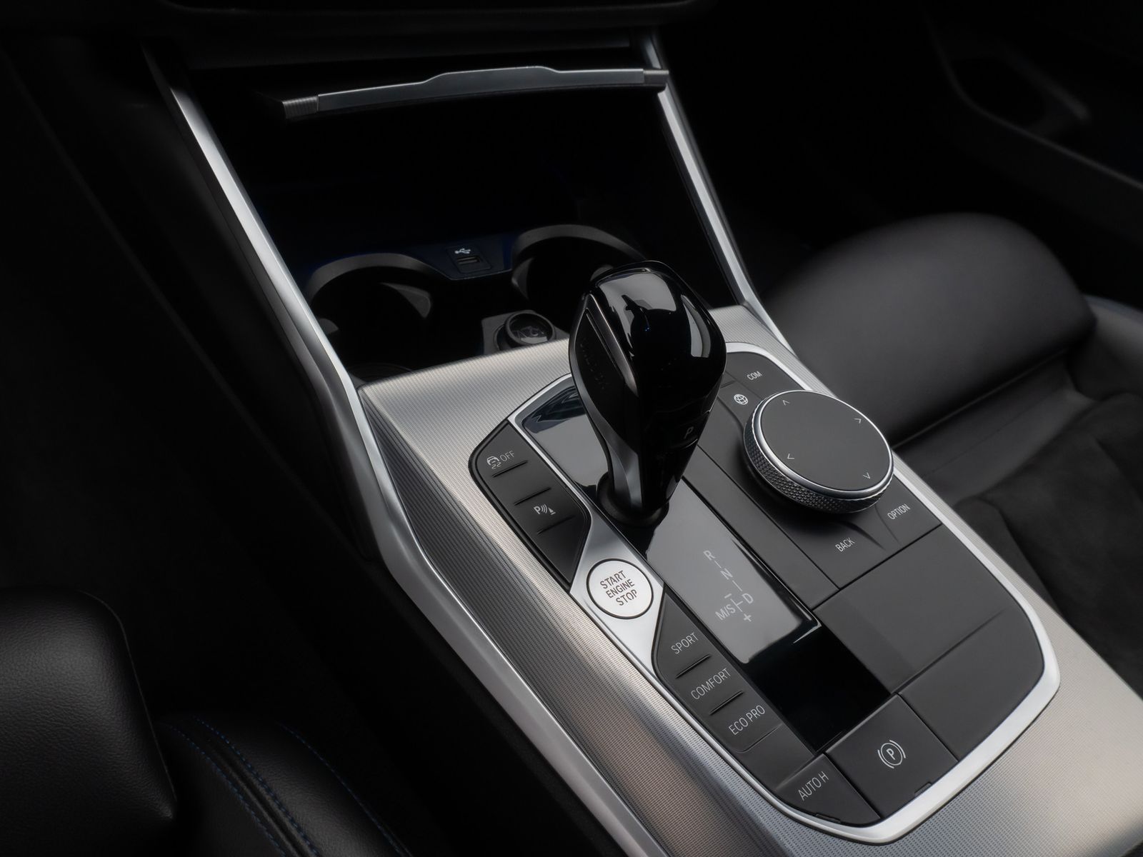 Fahrzeugabbildung BMW 320d M Sport HiFi Kamera DAB DriveAs Geschwindig