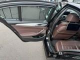 BMW 550 M550i xDrive A - - BMW 550: 550i Xdrive