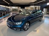 Volkswagen Passat Variant GTE DSG Plug-In-Hybrid+Navi+AHK - Hybrid (/Elektro) Plug in mit Benzin-Antrieb
