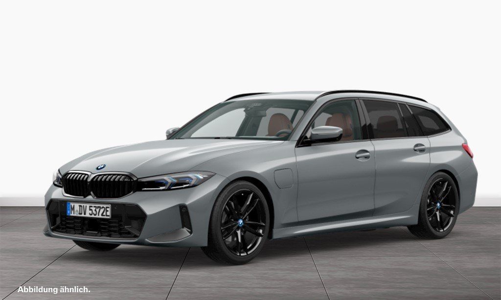 Image of BMW 330