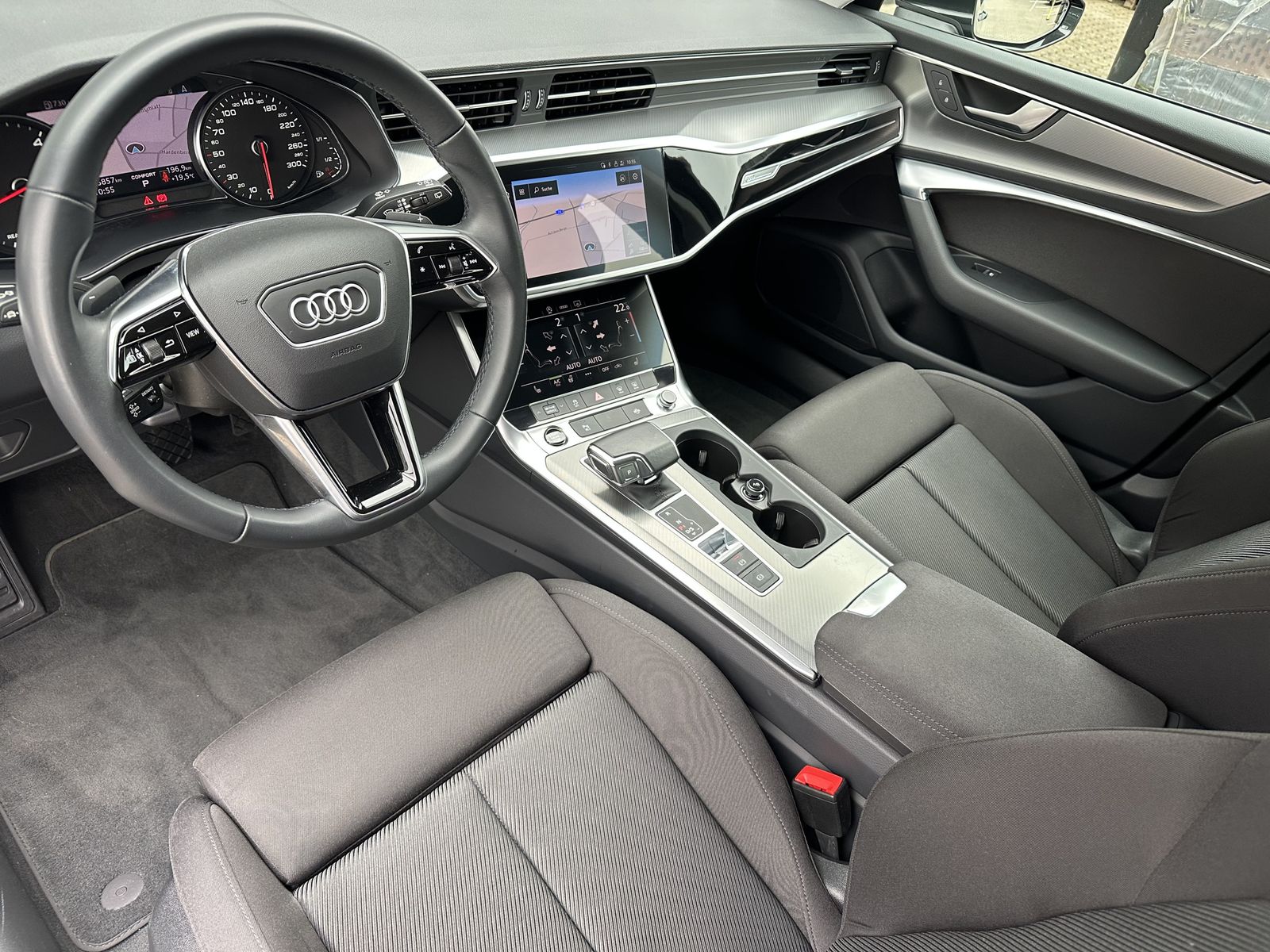 Fahrzeugabbildung Audi A6 Avant 40 TDI Sport NAV+LED+ACC+KAMERA+ACC+1HD