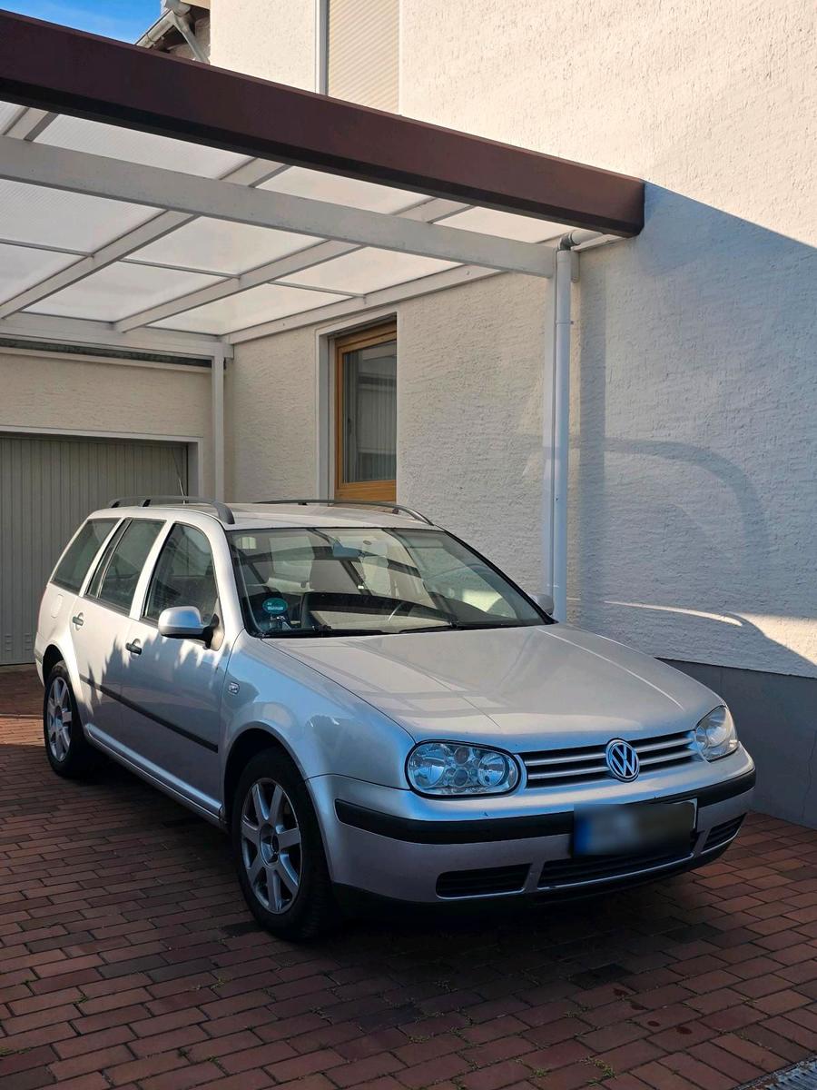 Volkswagen Golf 2006 — interior