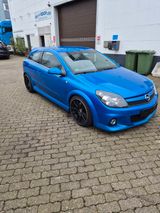 Opel Astra GTC OPC OPC 320PS - Opel Astra aus 2007: Opc