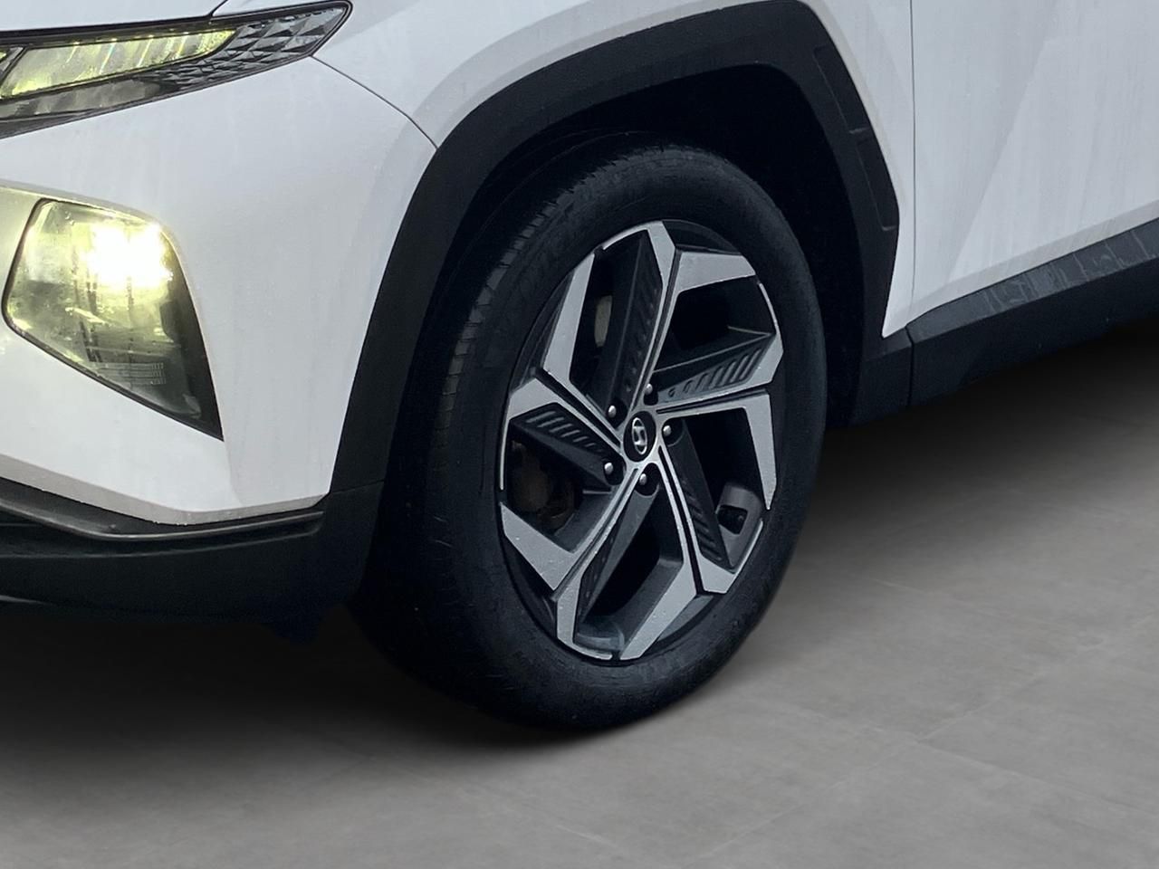 Fahrzeugabbildung Hyundai TUCSON TREND *4WD*AHK*SOUND*ELEKT.HECKKL.*