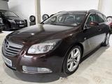 Opel Insignia 2.0 CDTI Sports Tourer Innovation - Opel Insignia aus 2011: Sports Tourer