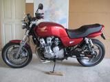 Honda CB 750 Seven Fifty RC 42 - HONDA SEVEN FIFTY