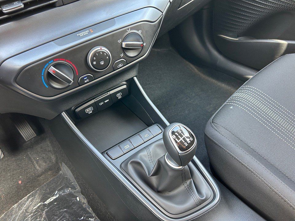 Fahrzeugabbildung Hyundai i20 MY25 1.0T SELECT FUNKT-P !ABVERKAUF! NAV+PDC