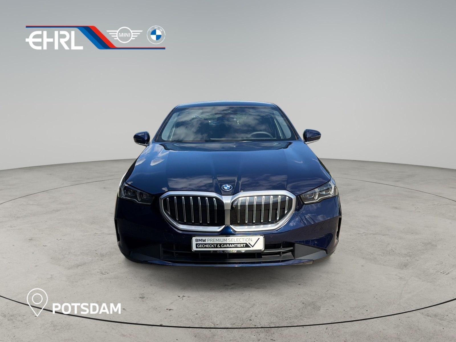 BMW 530e 360° STANDHZ HEAD-UP SITZBELÜFT PANO RFK BT