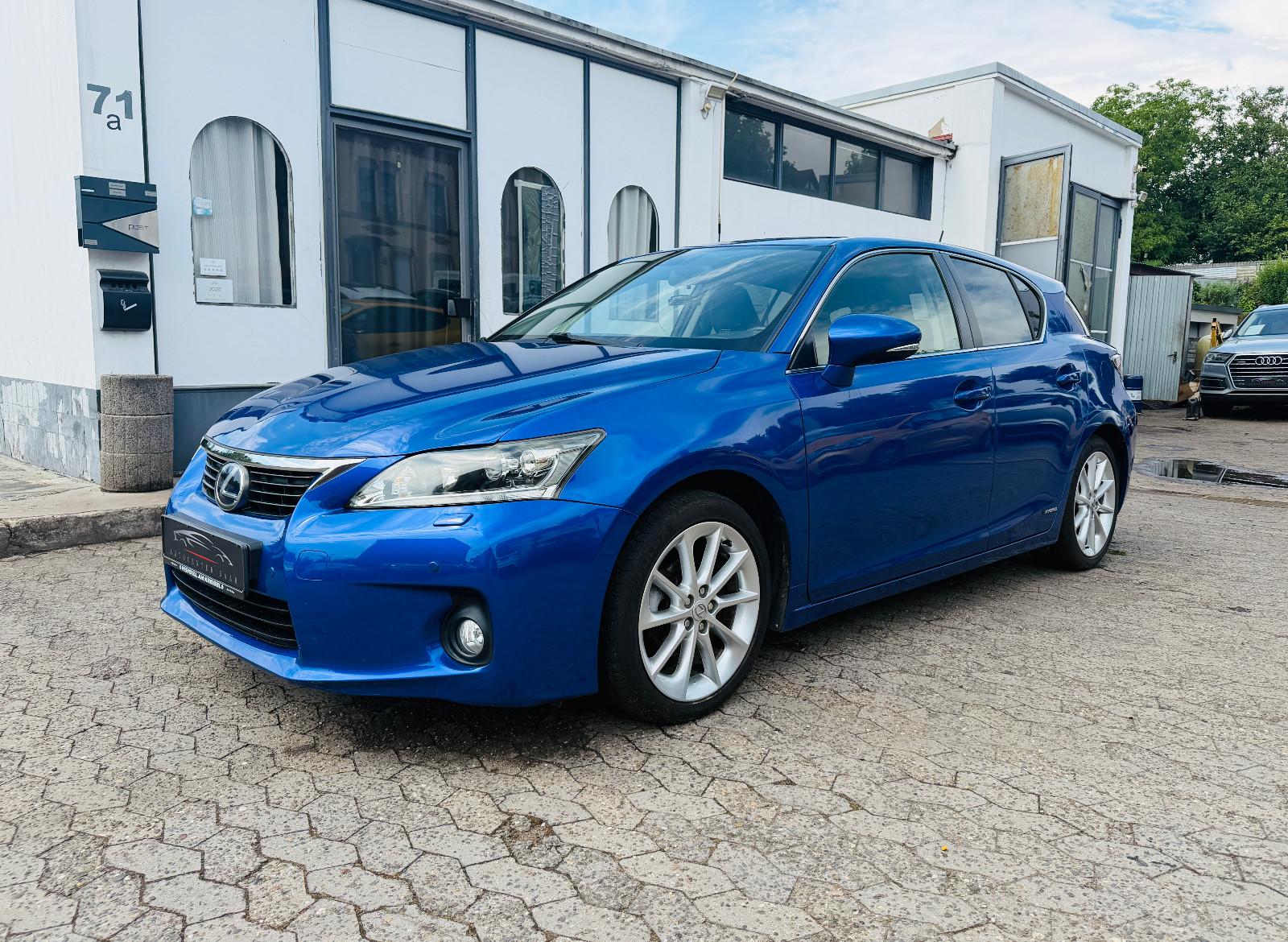 Lexus CT 200h Hybride 136 ch Dynamic • Boîte auto • 135 000 km • Phares LED • Radars AV/AR • Keyless
