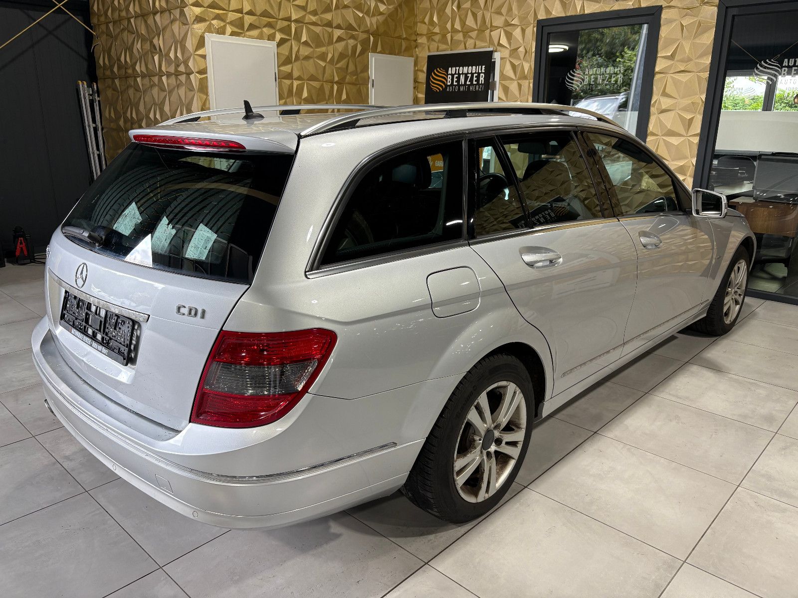 Fahrzeugabbildung Mercedes-Benz C 220 T-Modell T CDI/8-FACH/PANO/SHZ/AUTOMATIK/