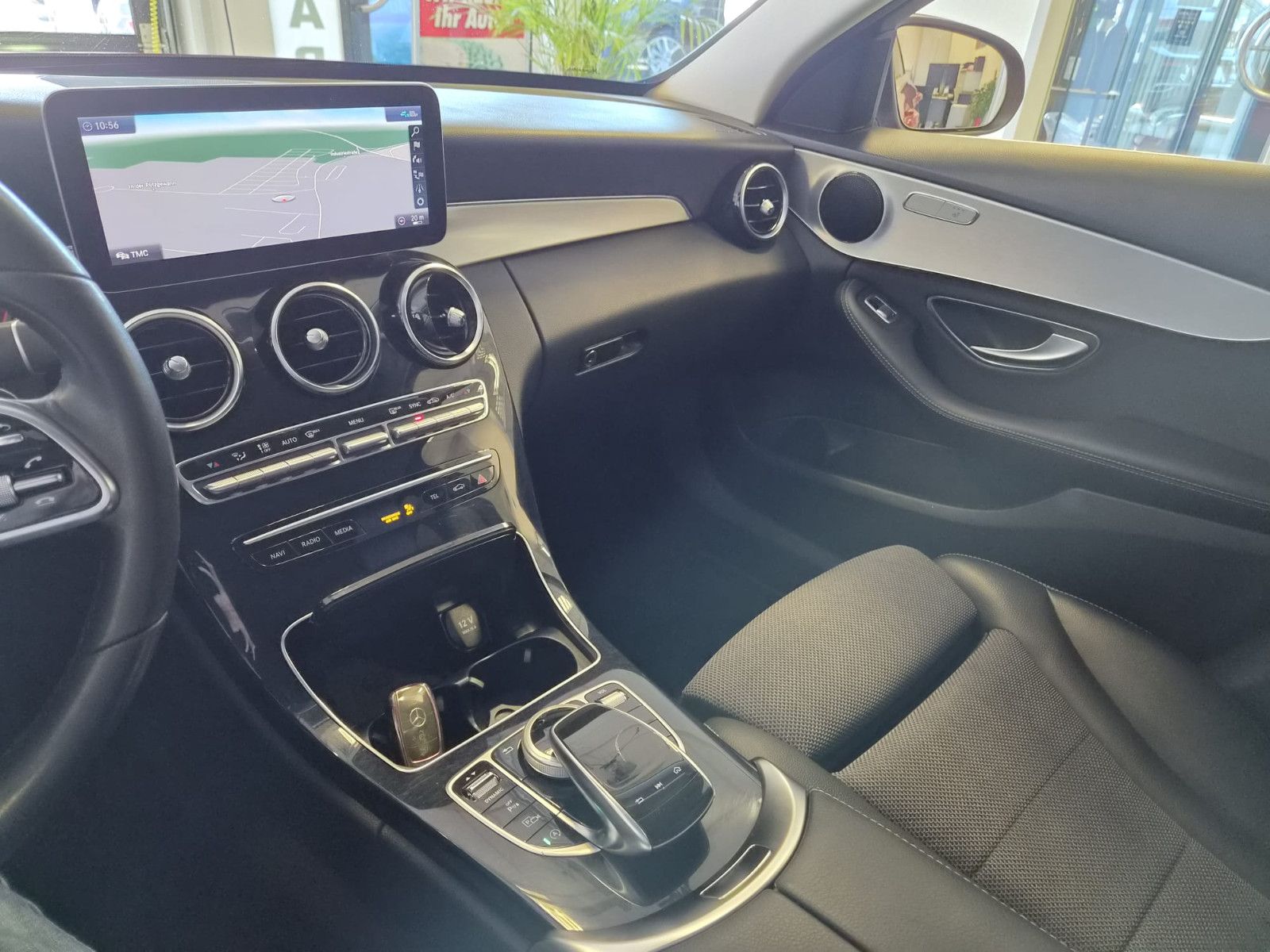 Fahrzeugabbildung Mercedes-Benz C 180 T-Modell CGI / LED / Kamera / GARANTIE