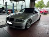 BMW 318i -Facelift - Austauschmotor ca. 95.000 km. - BMW 3er Reihe aus 2008: Facelift