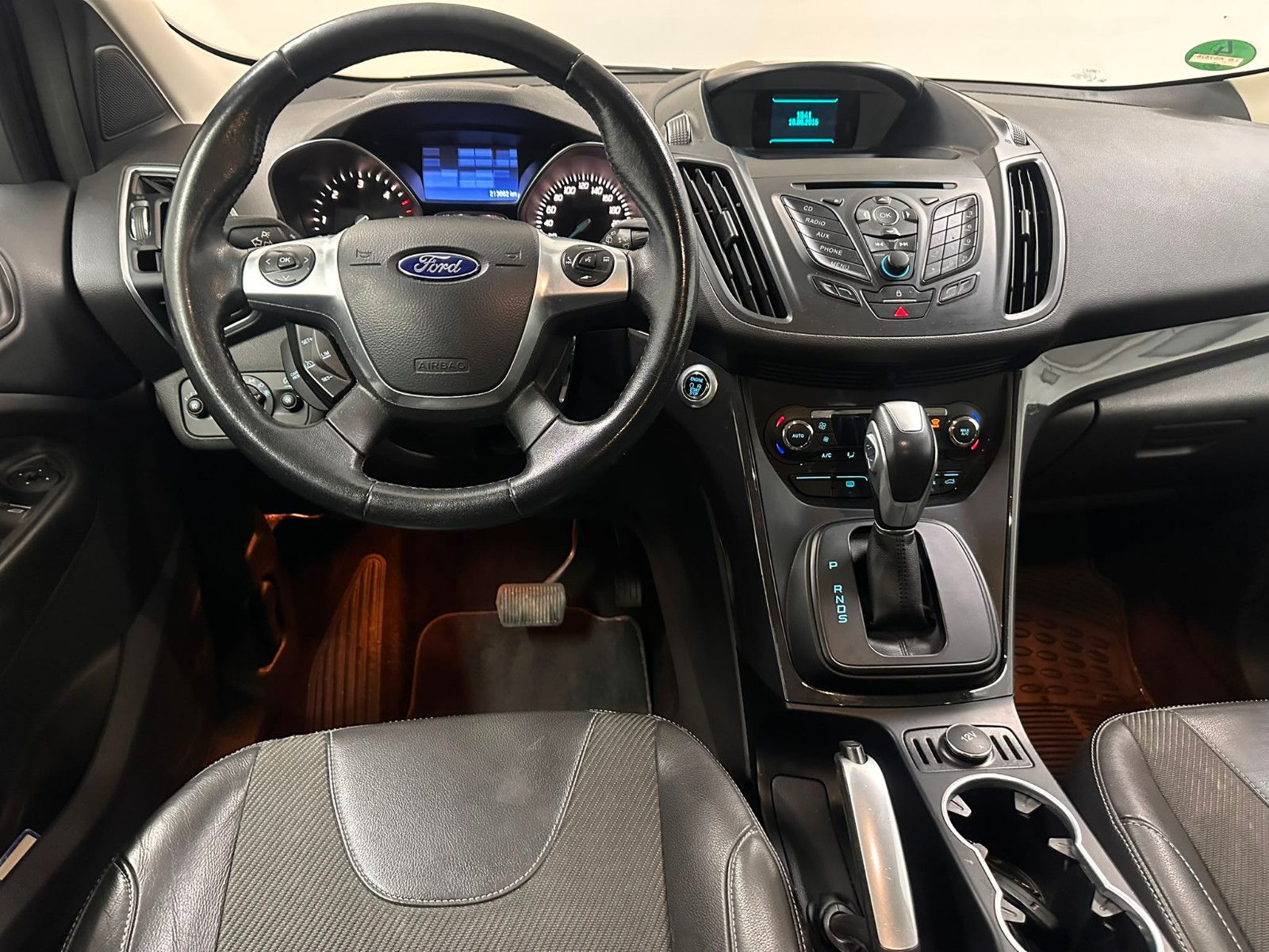 Fahrzeugabbildung Ford Kuga Titanium *TEMPO*KLIMA*SPORTSITZE*