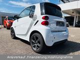 Smart ForTwo Passion AUTOM/SERVO/PANI/KLIMA/ALLWETTER - Smart Gebrauchtwagen in Düsseldorf