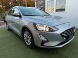 Ford Focus Turnier Titanium -1.Hand-Viele EXTRA-90tkm