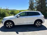 Volkswagen Touareg 3.0 V6 TDI *Executive* *Pano**Luftfd* - Volkswagen Touareg: Executive