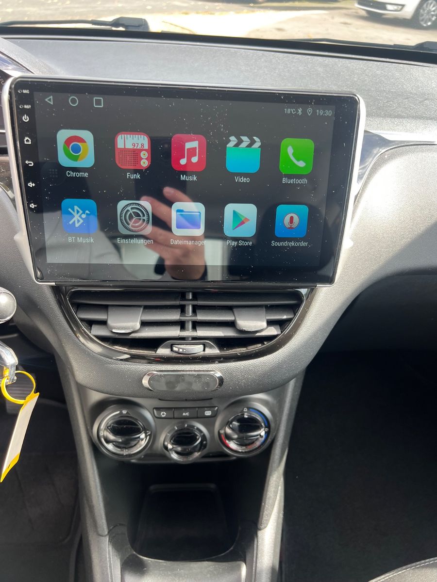 Fahrzeugabbildung Peugeot 208 Active *TÜV NEU