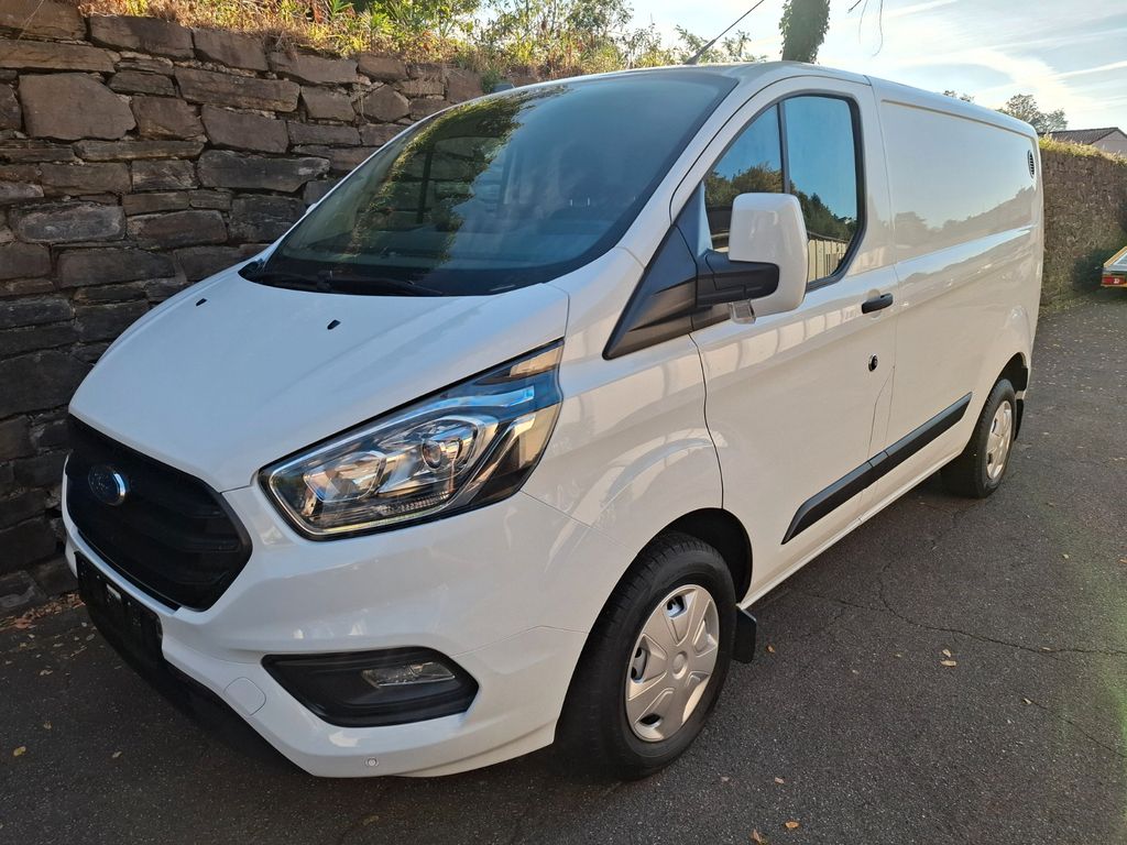Image of Ford Transit Custom