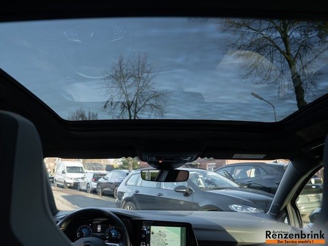 Golf VIII Variant R-Line TSI DSG HUD Keyl. El.He